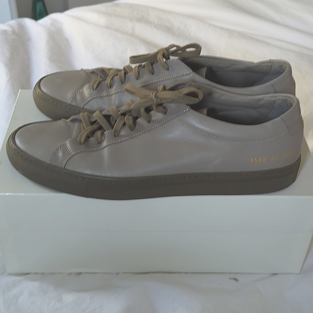 Common Projects clay sneakers